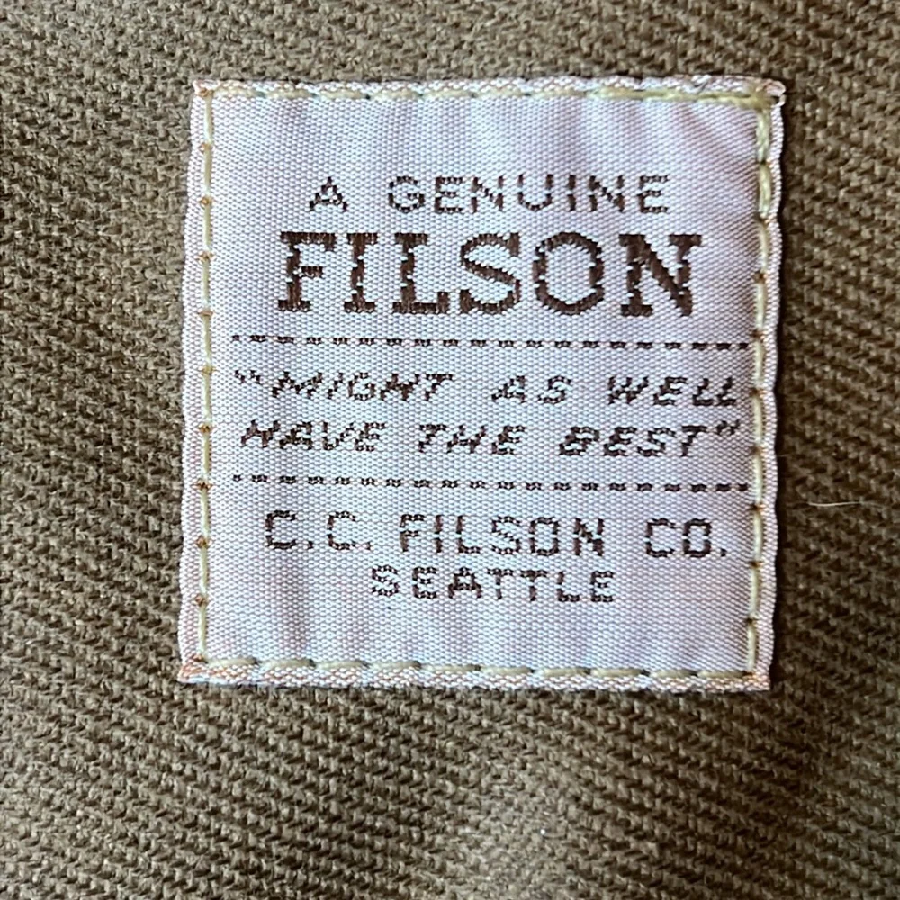 Filson good minimal